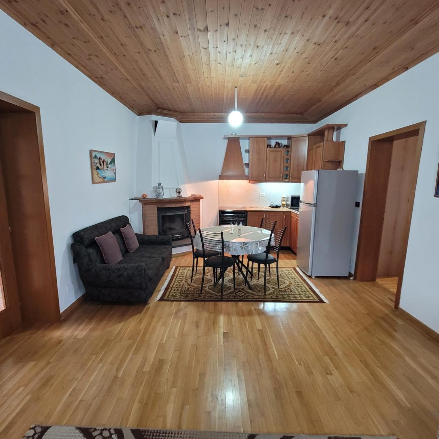 Jona Guest House Αργυρόκαστρο Εξωτερικό φωτογραφία