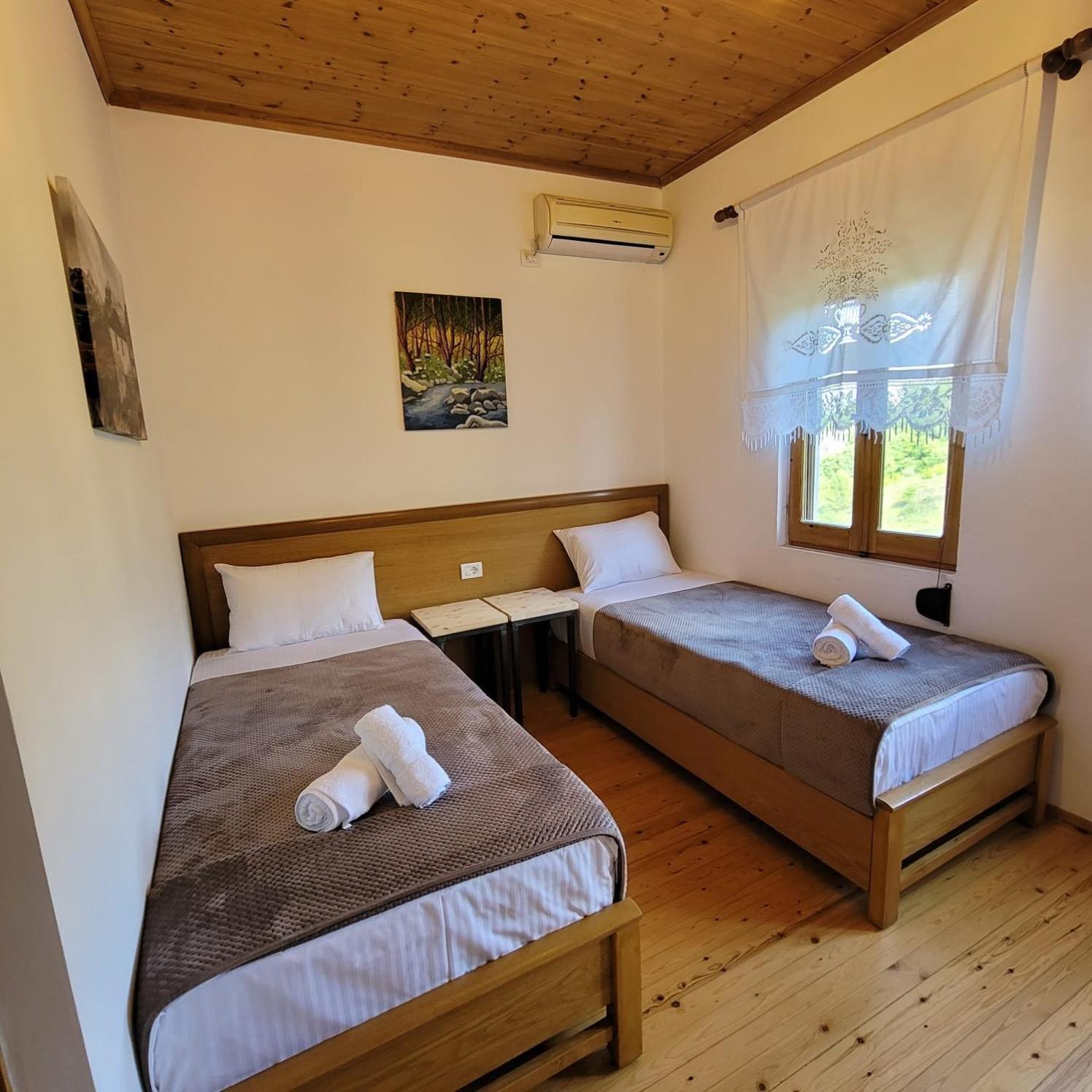 Jona Guest House Αργυρόκαστρο Εξωτερικό φωτογραφία