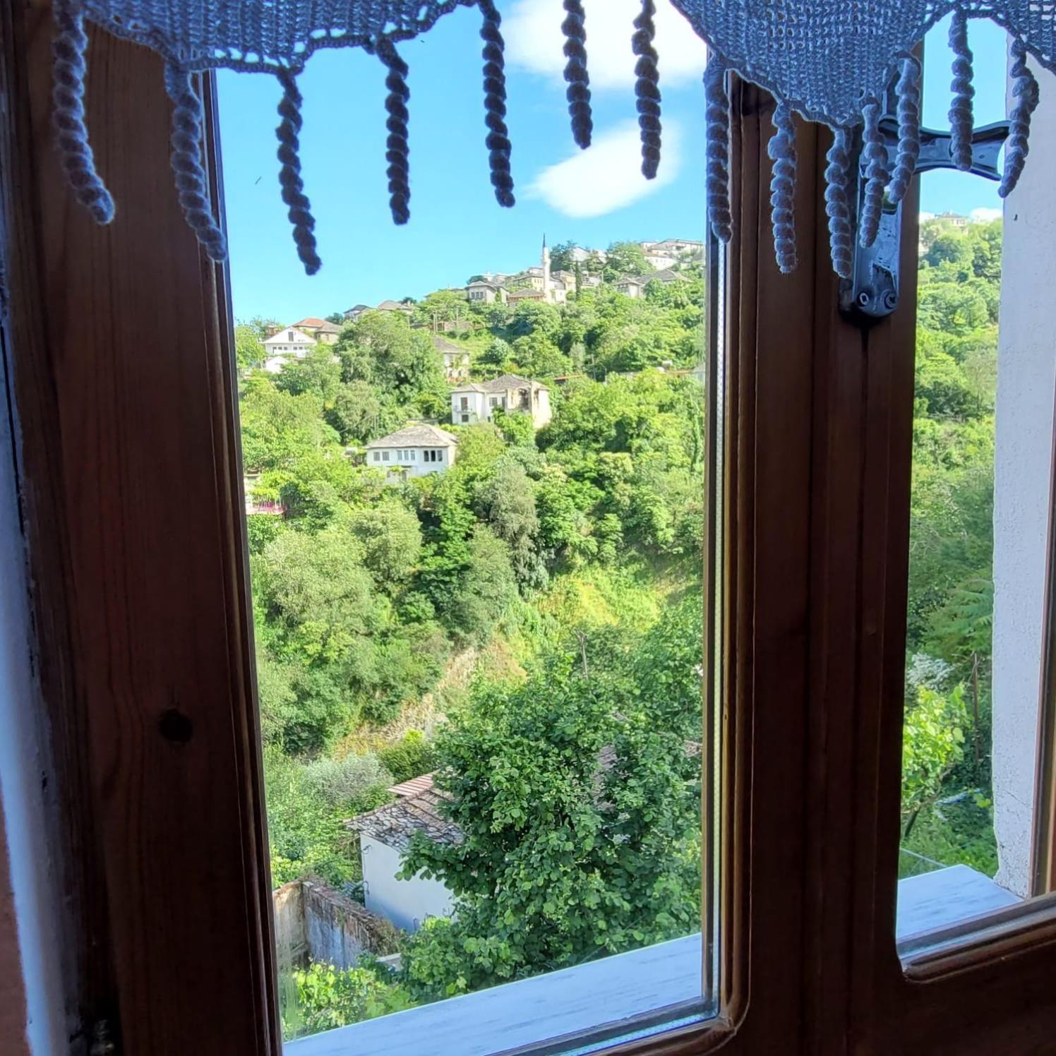 Jona Guest House Αργυρόκαστρο Εξωτερικό φωτογραφία
